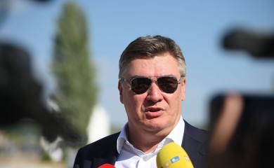 Milanović: Šmit svojim ovlašćenjima štiti sebe, ali ne i prava naroda u BiH