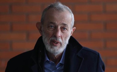 Suđenje Miki Aleksiću odgođeno, noć proveo u bolnici