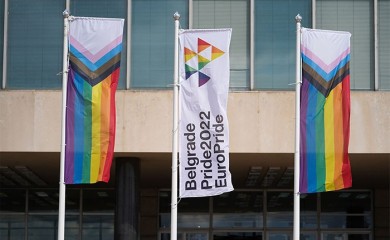 Podizanjem zastave započet Evroprajd u Beogradu