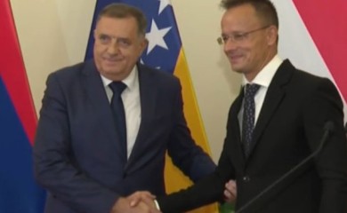 Sijarto nakon sastanka sa Dodikom: EU licemjerna kada je riječ o proširenju