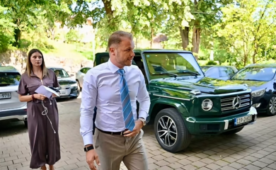 Draško umislio da je premijer pa misli da ima i svoju policiju: Ko mu je dao pravo na pratnju koja vozi kao policijski eskort?