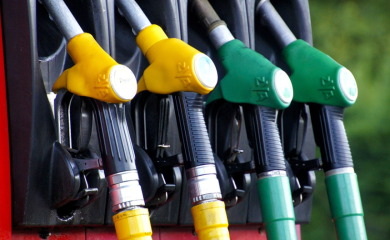 Ograničili točenje goriva u Francuskoj, 30 litara po automobilu