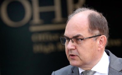 Šmit dao podršku CIK-u i osudio svaki napad i pritisak na članove