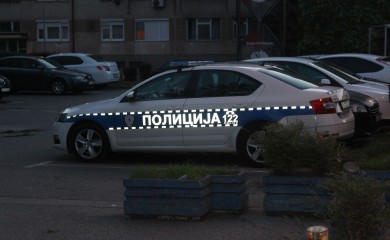 Tri osobe, od kojih dvije maloljetne povrijeđene u nezgodi