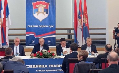 Sjednica SDS-a: Šarović bi u Savjet ministara