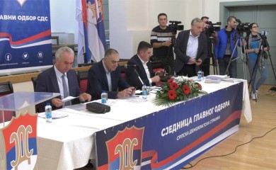 Šarović podnio ostavku, novi predsjednik SDS-a Miličević
