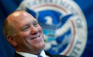 Tramp imenovao "cara granice": Ko je Tom Homan?