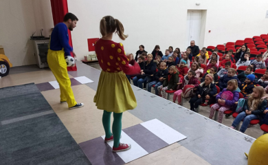 Za đake izvedena edukativna predstava "Mirka"