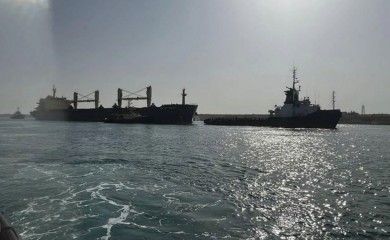 Projektil pogodio tanker u Crvenom moru, Amerika poslala razarač