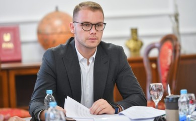 “Ne smiju se izazivati socijalni nemiri” Stanivuković poziva odbornike na političku odgovornost