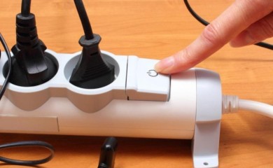 Predstavljaju rizik od povreda i strujnog udara: Povučena četiri tipa produžnog kabla