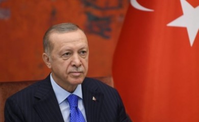 Kurdi u Štokholmu objesili Erdoganovu lutku (VIDEO)