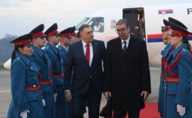Vučić u Banjaluci: Predsjednik Srpske dočekao predsjednika Srbije VIDEO