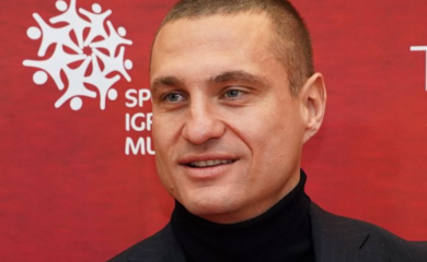 Nemanja Vidić odustao od kandidature