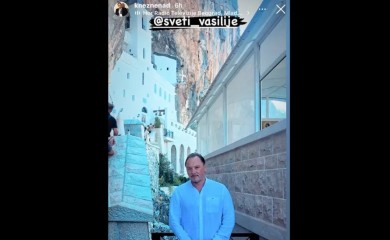 OTIŠAO U OSTROG Knez tagovao Svetog Vasilija na instagramu, tviteraši ga razapeli
