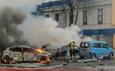 Četvoro ljudi poginulo, sedmoro ranjeno: Ukrajinci gađali automobile i dječje igralište