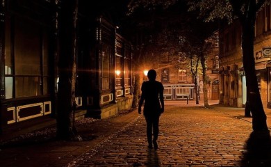Koliko se ljudi osjećaju bezbjedno dok noću hodaju sami: Hrvatska vodeća