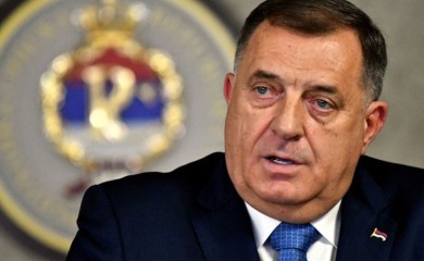 Dodik: Studentkinje iz Sarajeva, izložene javnom progonu, mogu nastaviti studije u Srpskoj