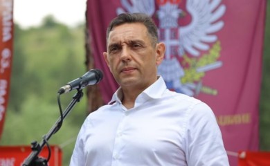 Nova.rs: Državni poslovi Vulinove žene iz „tetkinog“ stana