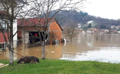 Ukinute vanredne mjere odbrane od poplava u Kostajnici
