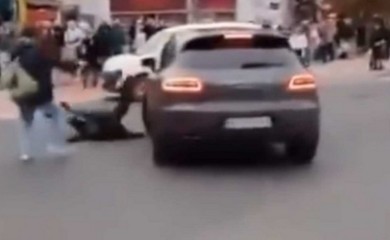 Novi Sad: Autom krenuo na građane VIDEO
