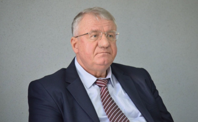 ŠEŠELJ: Litijum nam treba više od hleba