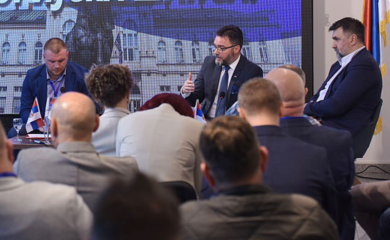 KOŠARAC: Zabraniti izvoz oblovine iz BiH