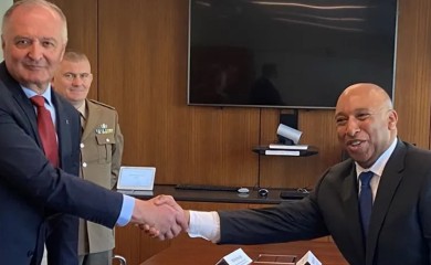 Promašio temu: Helez u SAD pričao o NATO-u i Srpskoj umjesto o ekonomiji
