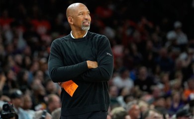 Smijenjen Monti Vilijams