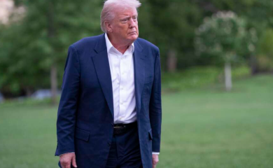 Tramp iz aviona poslao važnu poruku "Spreman sam da odem u Istanbul ako i Putin bude tamo"