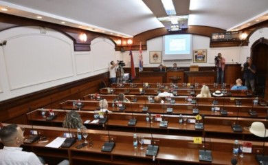 Ponovo otkazana sjednica Skupštine grada: Pojavilo se samo osam odbornika