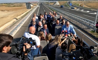Bolja veza sa Srpskom: Otvoren auto-put Ruma – Šabac, do Nove godine putarina besplatna