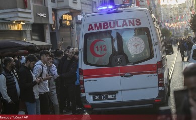 Sprska državljanka koja je ranjena u Istanbulu zadržana u bolnici