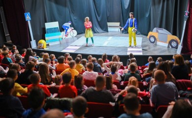 "Mirka" učila osnovce o saobraćaju