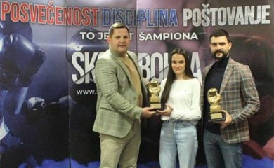 Sara Ćirković proglašena „Zlatnom bokserkom“