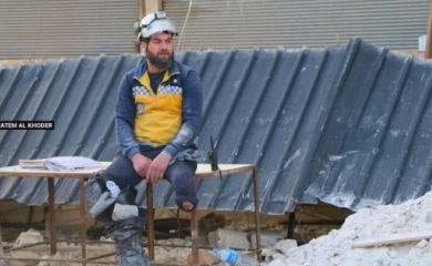 Hasan Talfah - Heroj koji bez jedne noge traga za preživjelima (FOTO)