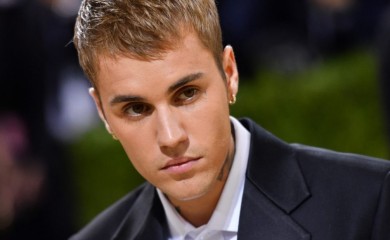 Zašto Džastin Biber nije bio dio Ašerovog nastupa na Superboulu?
