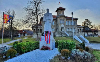 Sretenje u Orašcu – Đuro Macut i Savo Minić predvode centralnu svečanost