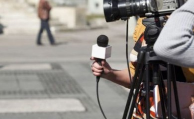 DODIK: Prihvatam da medijska zajednica pravi Zakon o medijima