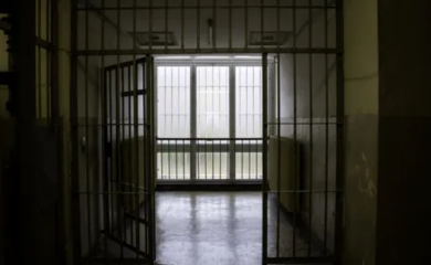 AUSTRALIJA: Dječak zbog tuče proveo 45 dana u samici