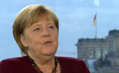 Angela Merkel: Diskurs o interesima Rusije mora da bude dozvoljen