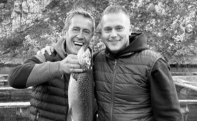 Tuga i radost isti dan! Poznati pjevač sahranjuje sina i čeka rođenje unuka