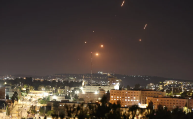 Jemen u koordinaciji s Iranom izveo napad balističkim raketama na Izrael