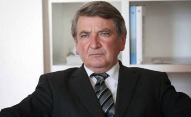 Preminuo Mujo Hadžiomerović
