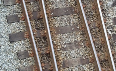 Muškarca usmrtio brzi voz