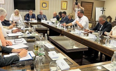 Do kraja sedmice sastanak lidera, Šmit najavio reakciju ako se ne dogovore