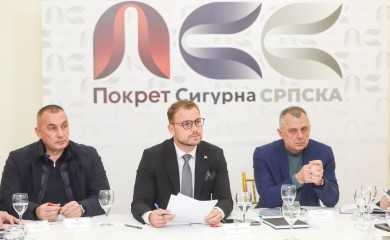 Od teških riječi do političkog zagrljaja: koliko je stvarno iskreno zbližavanje Radojičića i Stanivukovića?