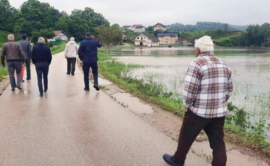 Drljača: Situacija se usložnjava na području Novog Grada, vodostaj Une i dalje raste