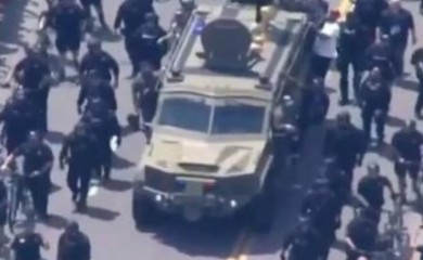 Elitne američke jedinice morale reagovati: Jokić evakuisan u oklopnom vozilu VIDEO