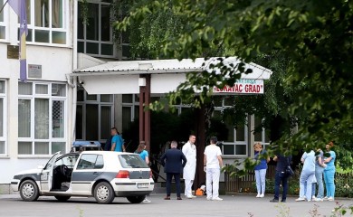 Zbog otmice sudskih policajaca uhapšeni sin vlasnika klaonice i radnici (FOTO)